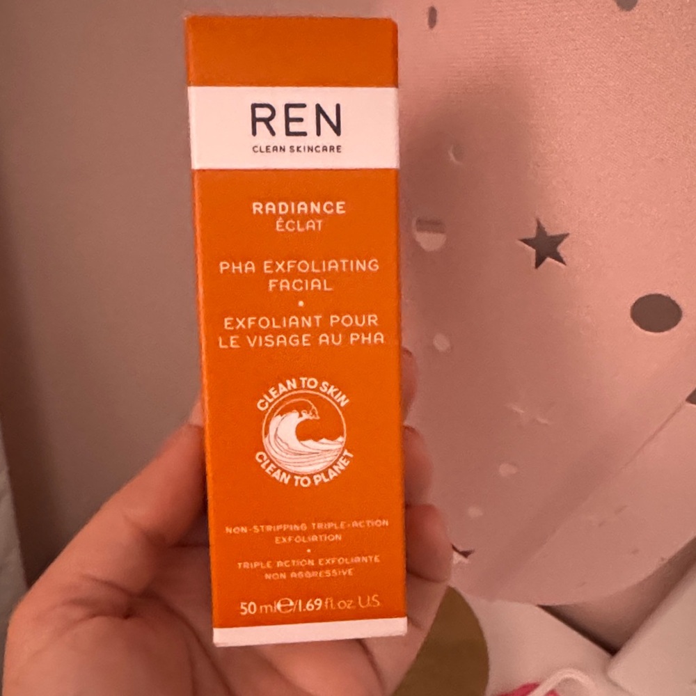 REN Radiance PHA Exfoliating Facial